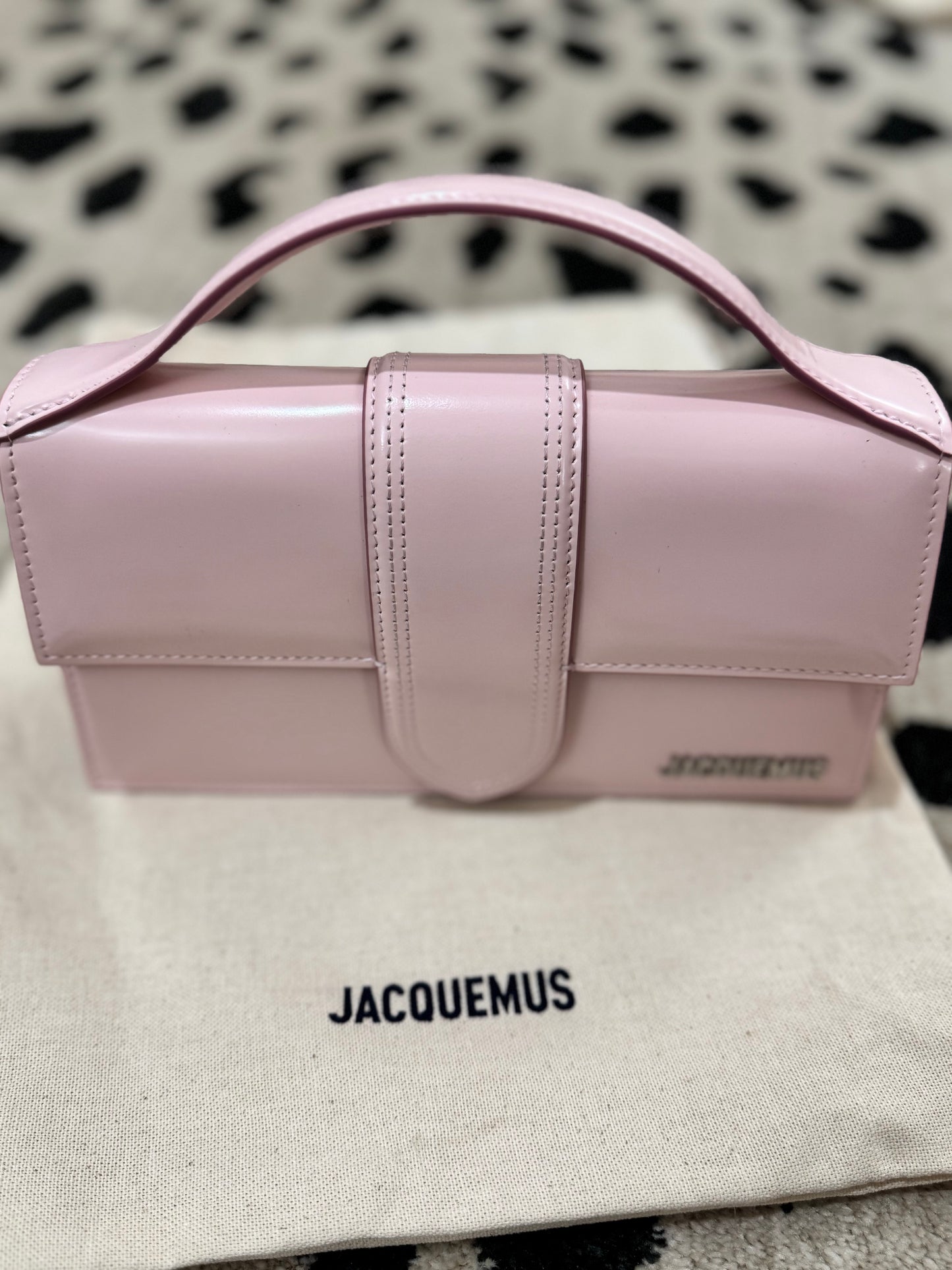 Jacquemus Le Grand Chiquito Bag – Pink Patent Leather Top Handle