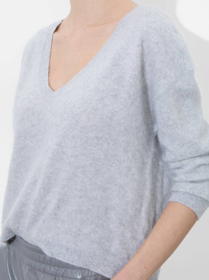 Alice + Olivia Williams Cashmere Sweater
